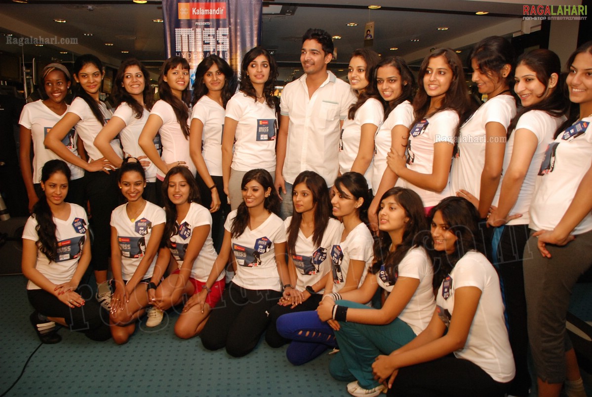  Miss Hyderabad 2011 Grooming Session at Talwalkars