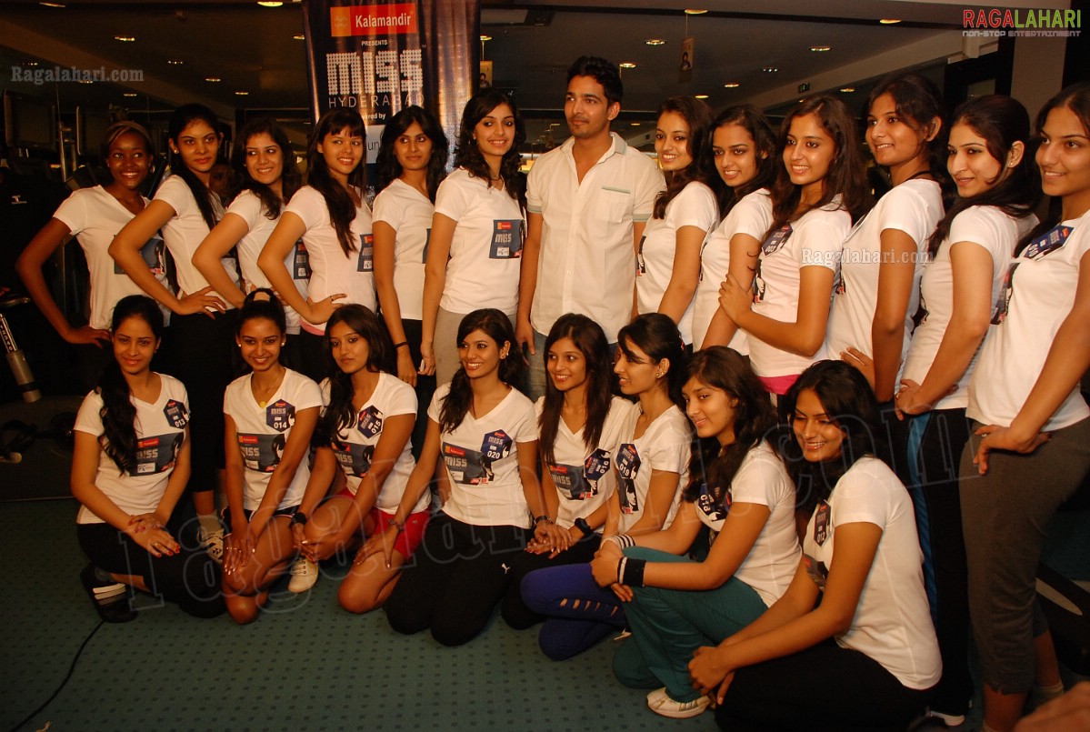  Miss Hyderabad 2011 Grooming Session at Talwalkars