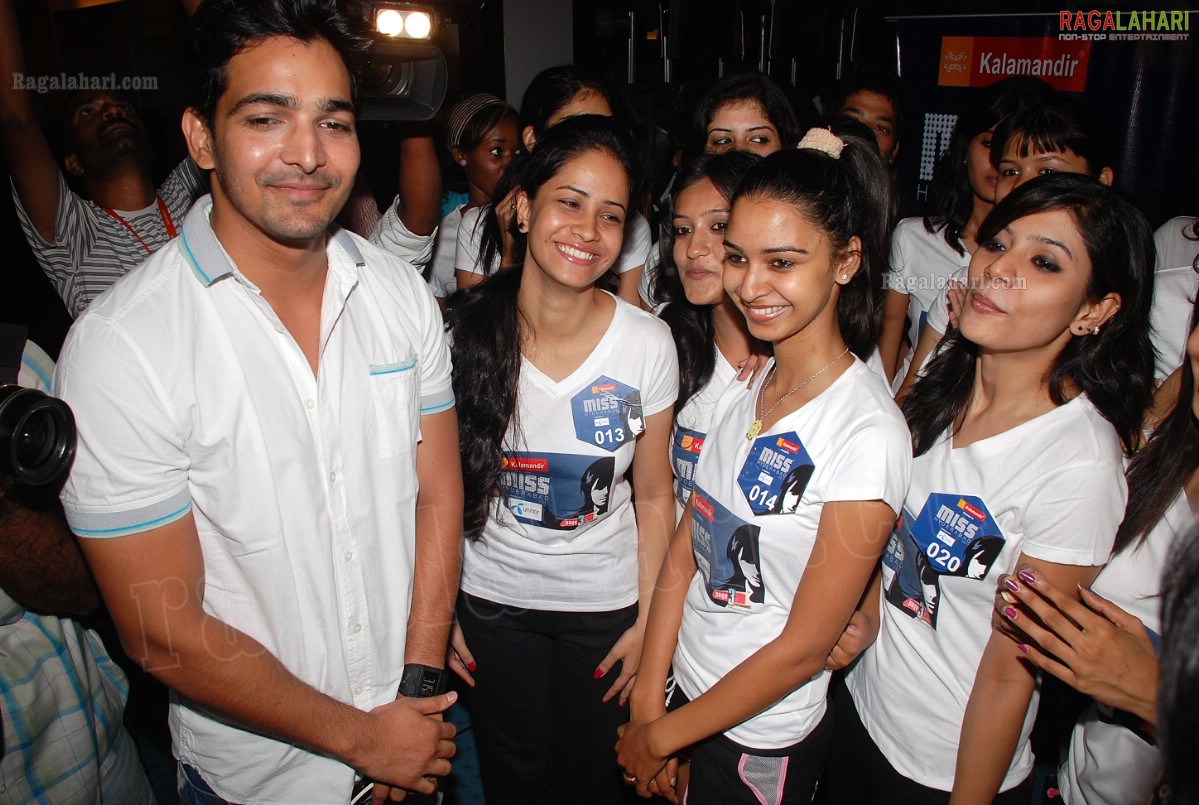  Miss Hyderabad 2011 Grooming Session at Talwalkars