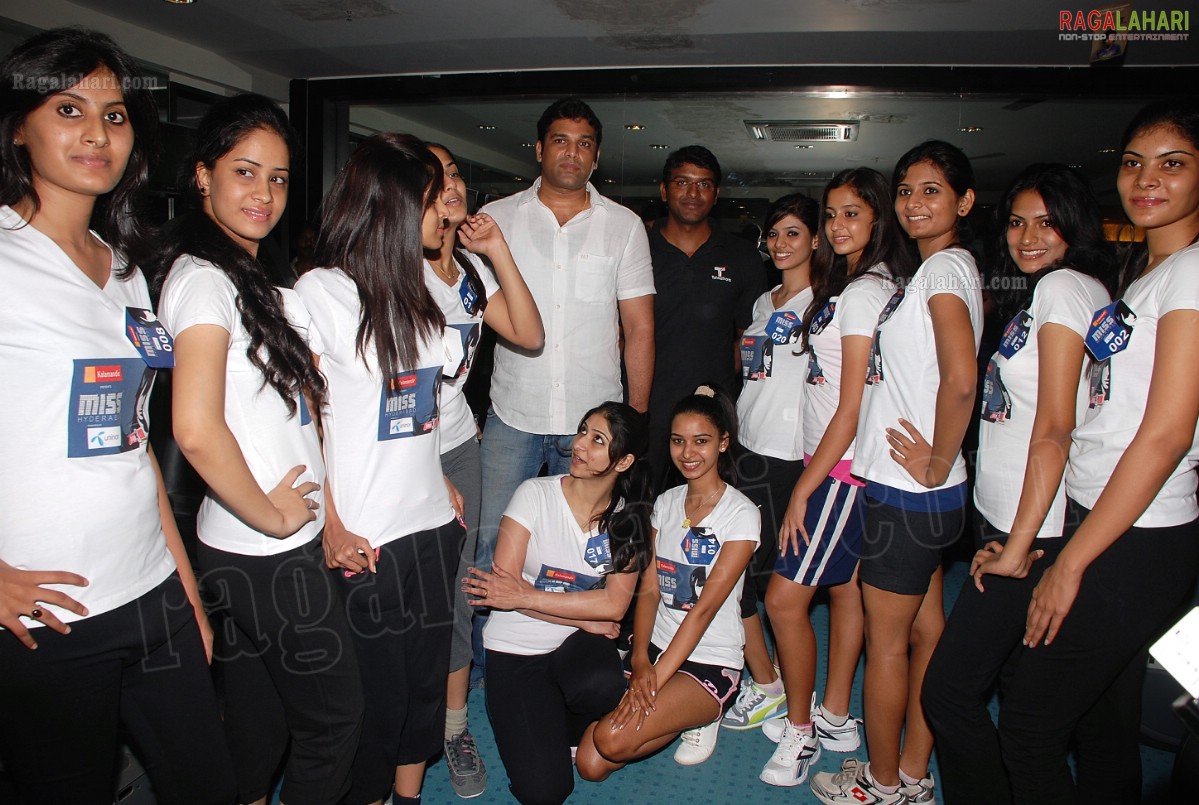  Miss Hyderabad 2011 Grooming Session at Talwalkars