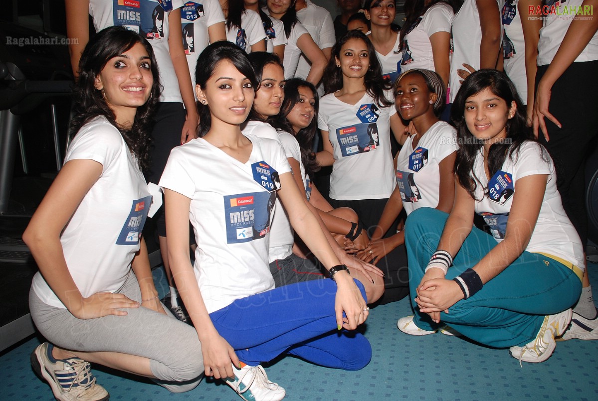  Miss Hyderabad 2011 Grooming Session at Talwalkars