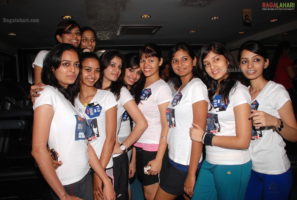  Miss Hyderabad 2011 Grooming Session at Talwalkars