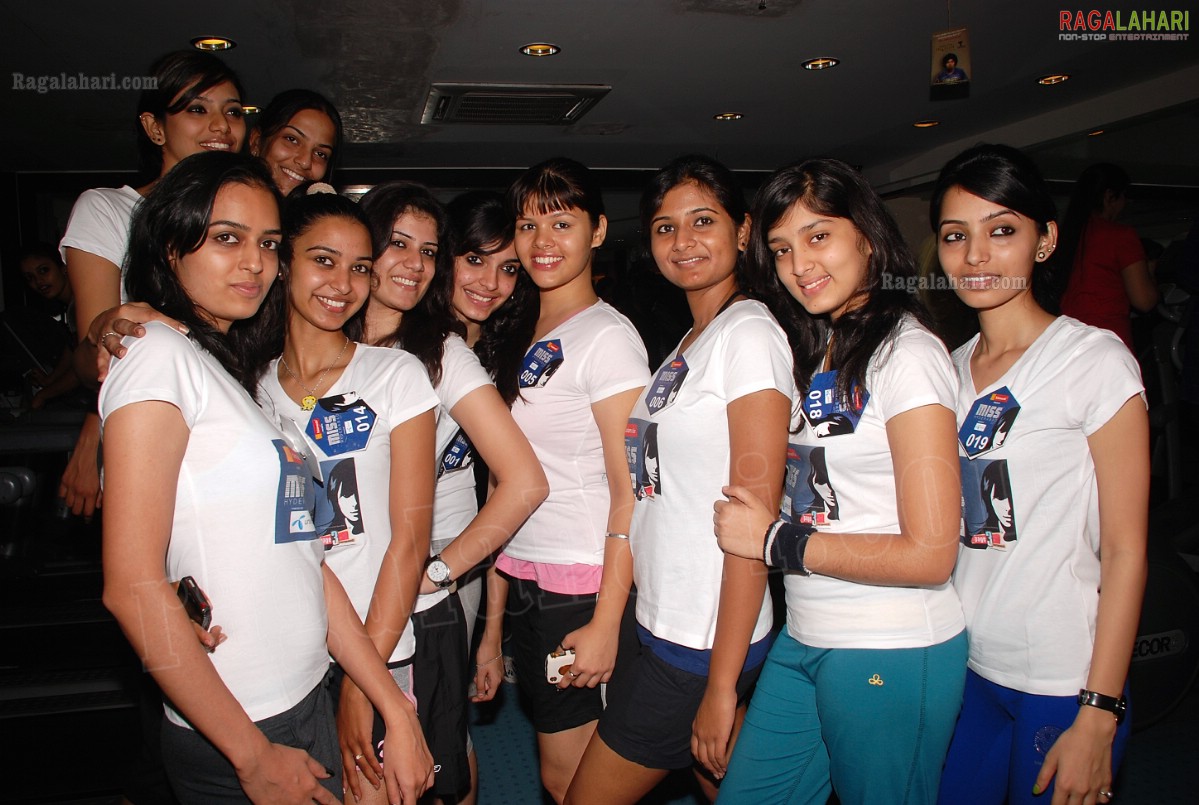  Miss Hyderabad 2011 Grooming Session at Talwalkars