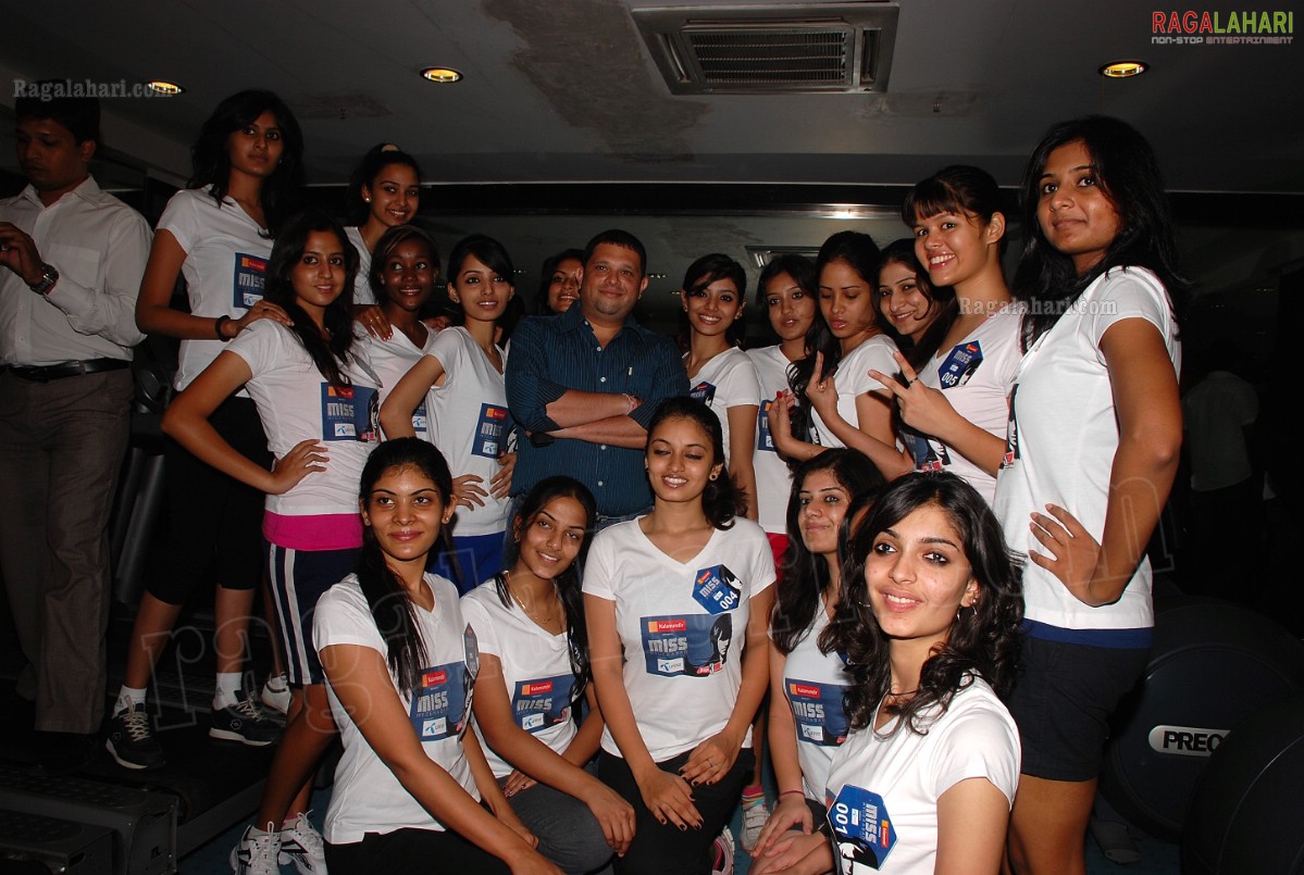  Miss Hyderabad 2011 Grooming Session at Talwalkars