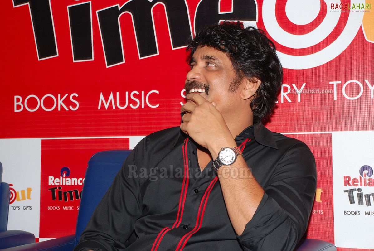 Nagarjuna-Amala Launches the Book 'Blossom Showers' by Giselle Mehta