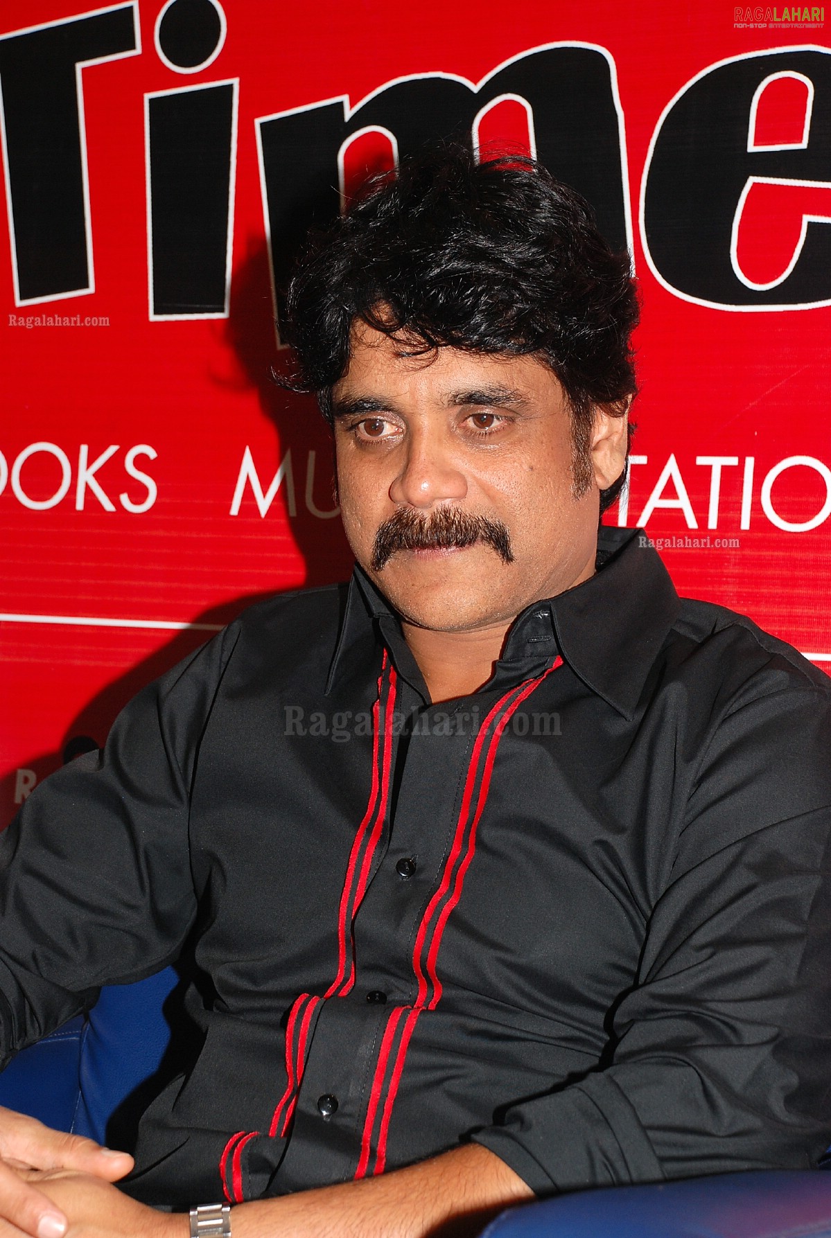 Nagarjuna-Amala Launches the Book 'Blossom Showers' by Giselle Mehta