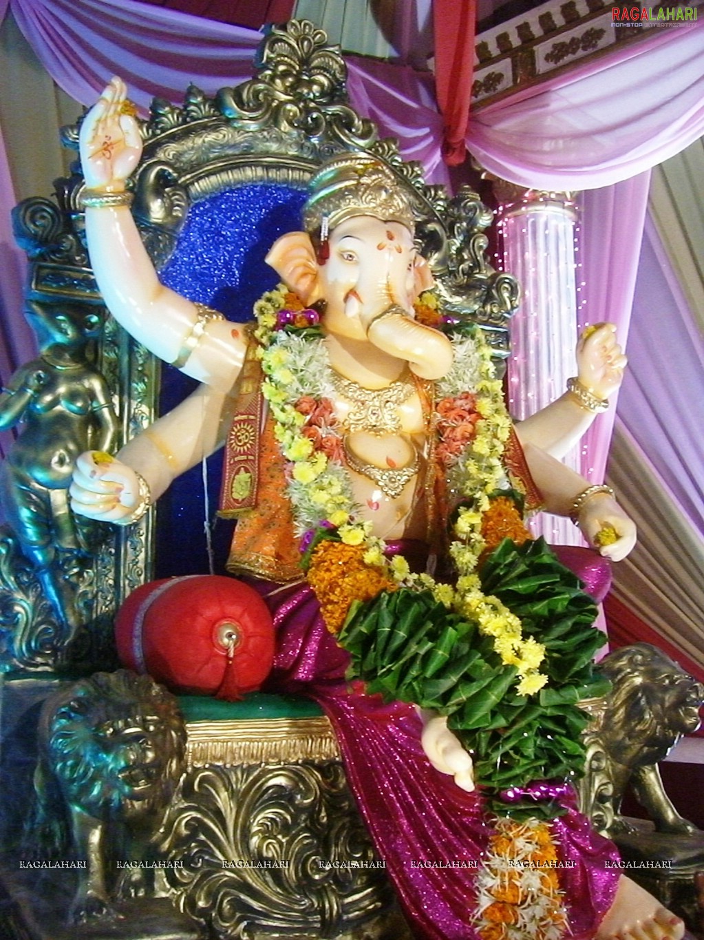 Navi Mumbai Ganesh Nimajjanam 2011