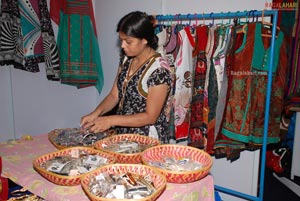 Nikitha Narayan Launches Parinaya Wedding Fair 2011