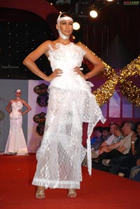 Paris Haute Couture Showcased at the Signature World of 8 International Fashion Tour