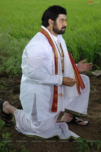 Suman as Srihara Sastry in Guravaaram