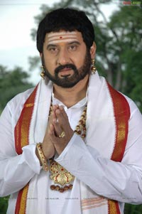 Suman as Srihara Sastry in Guravaaram