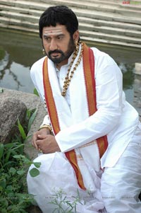 Suman as Srihara Sastry in Guravaaram