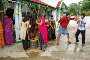 Navadeep, Rahul, Srinivas, Sradha Das, Soumya, Sanjana