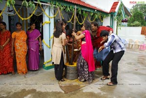 Navadeep, Rahul, Srinivas, Sradha Das, Soumya, Sanjana