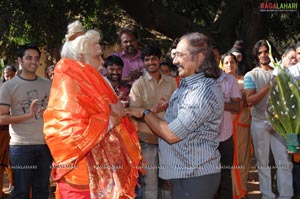 Sri Ramarajyam Working Stills