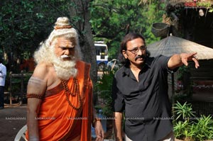 Sri Ramarajyam Working Stills