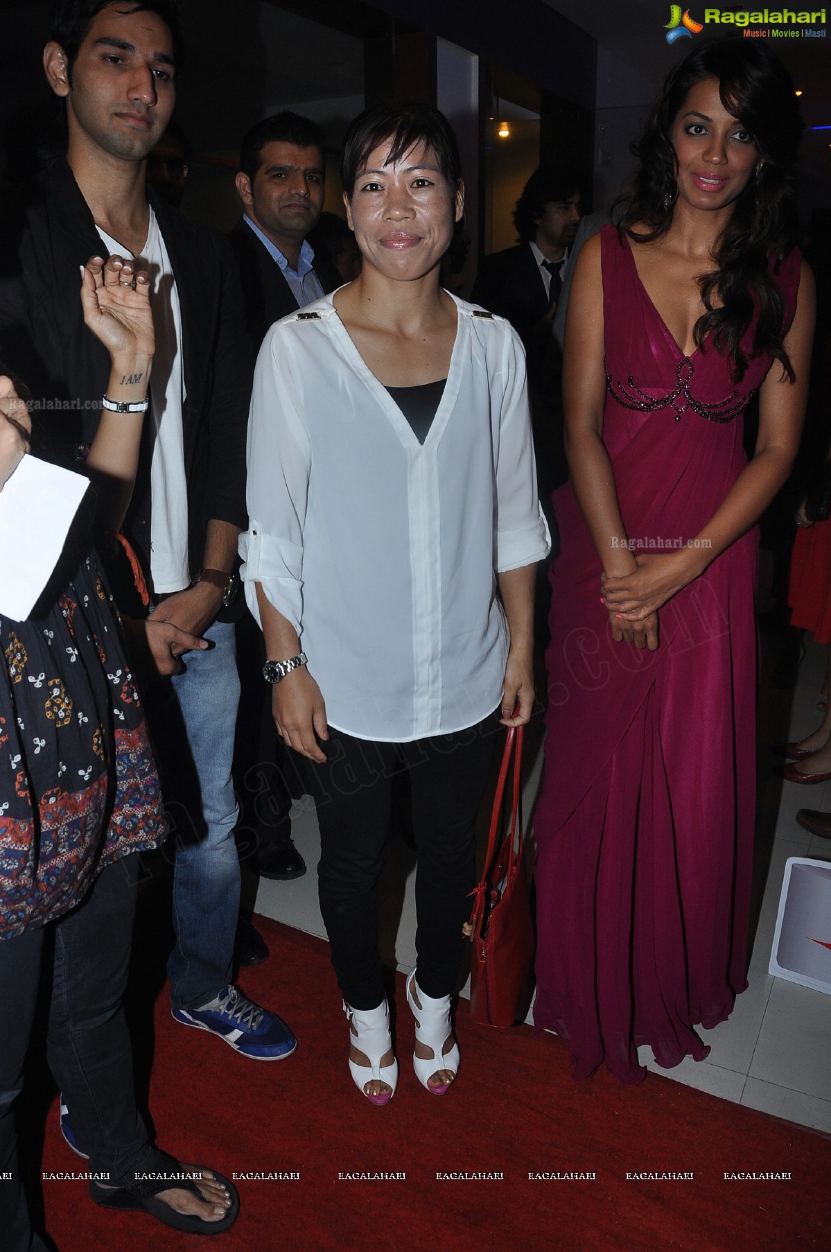 Celebrities at I AM She 2012 Grand Finale