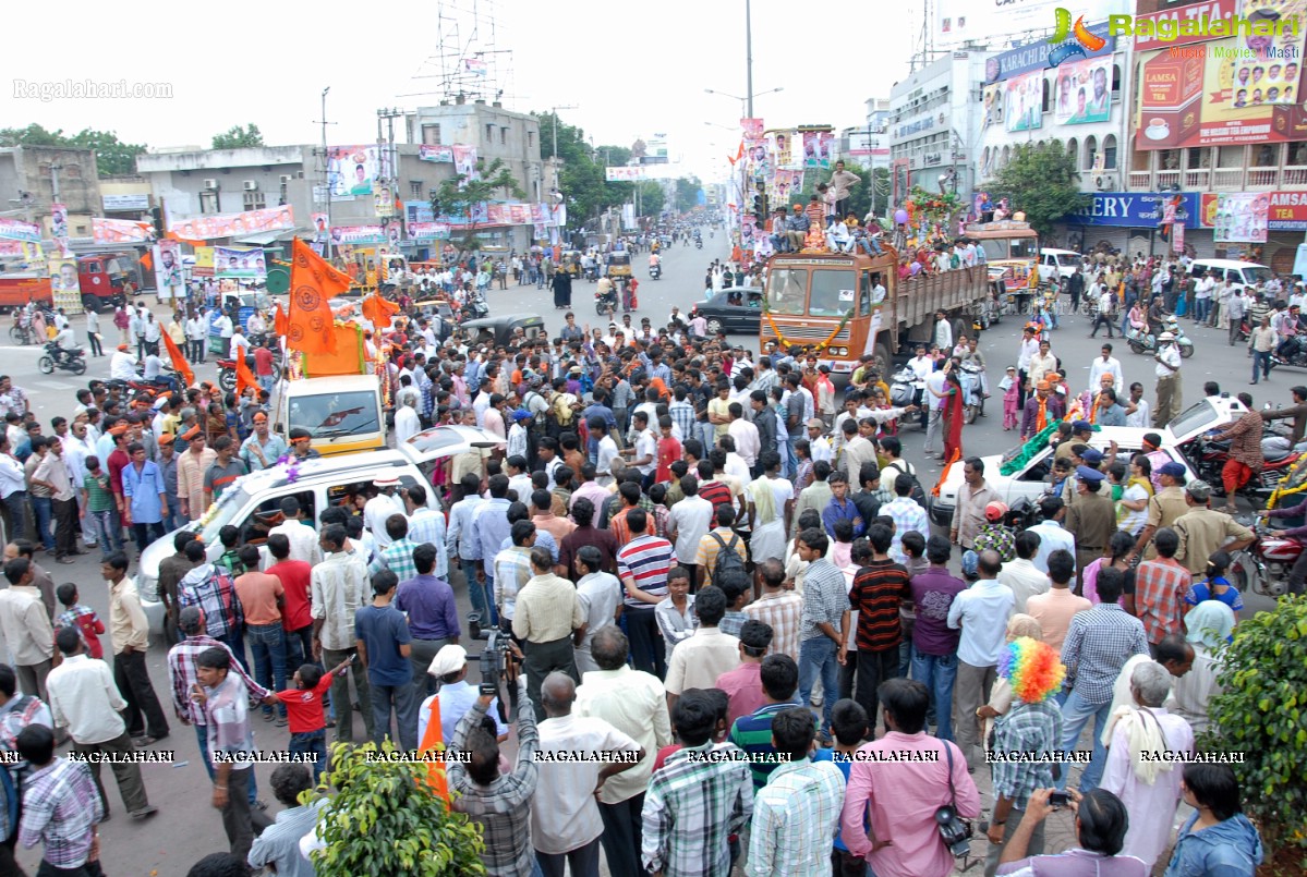 Charminar Ganesh Idols Nimajjanam Rally