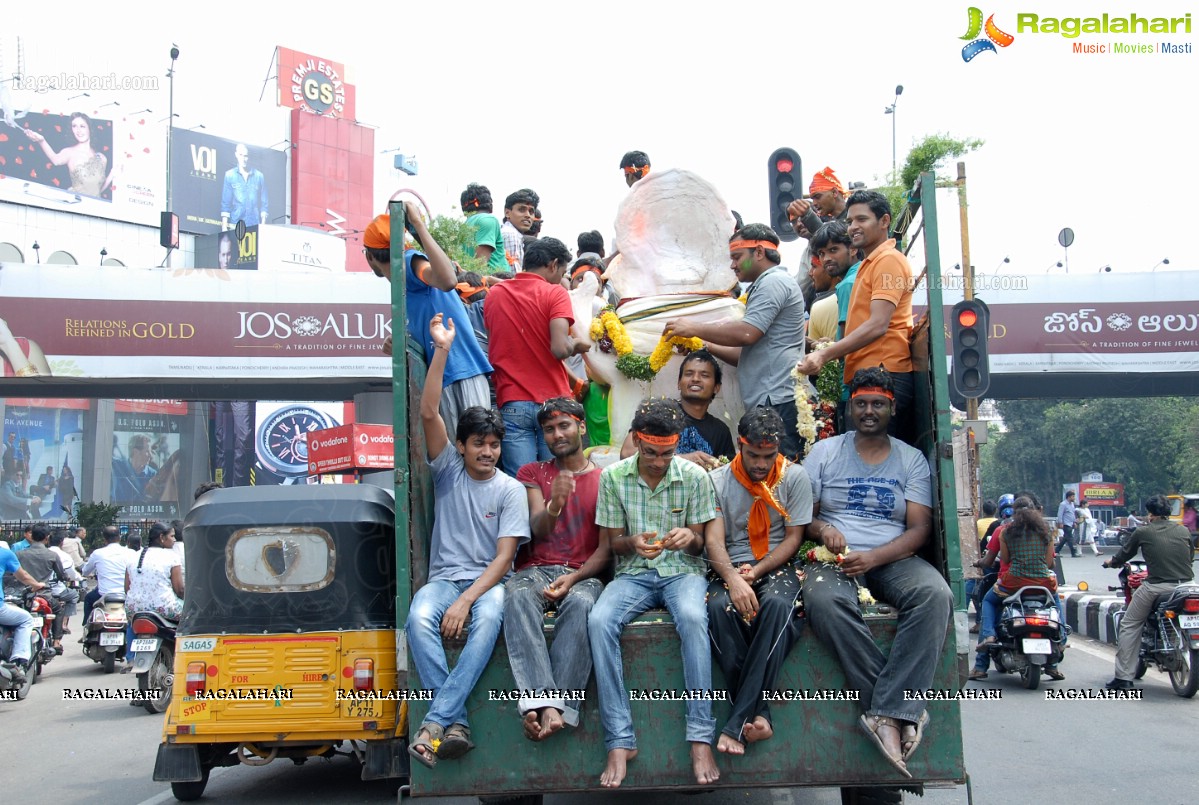 Charminar Ganesh Idols Nimajjanam Rally