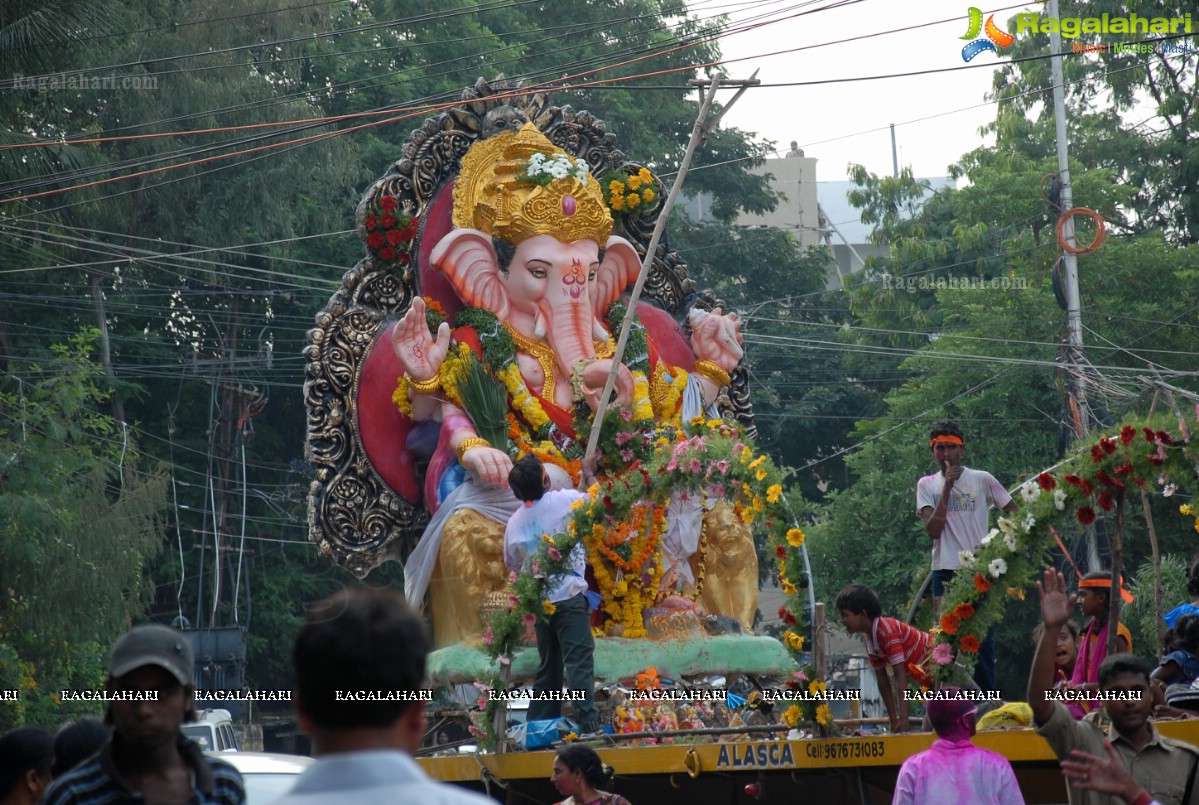 Charminar Ganesh Idols Nimajjanam Rally