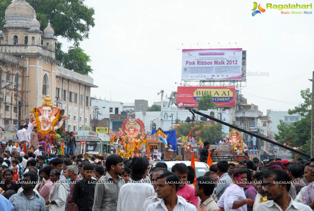 Charminar Ganesh Idols Nimajjanam Rally