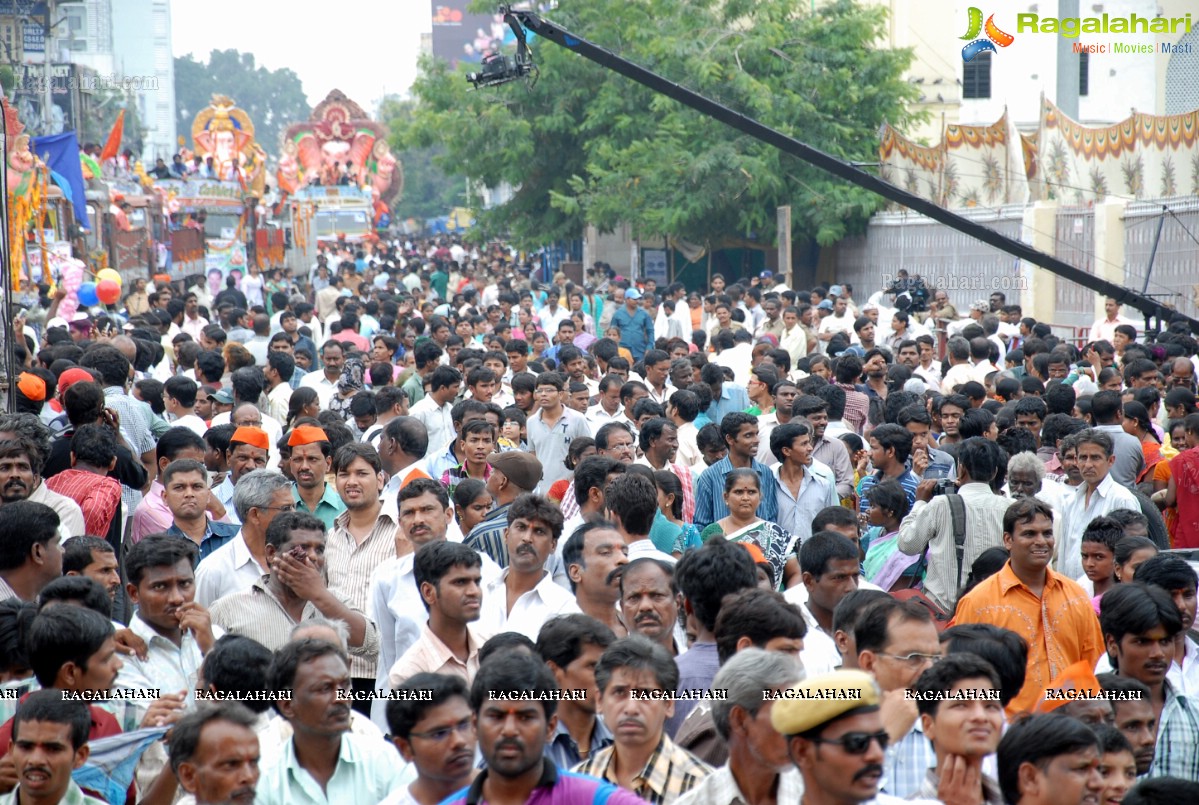 Charminar Ganesh Idols Nimajjanam Rally