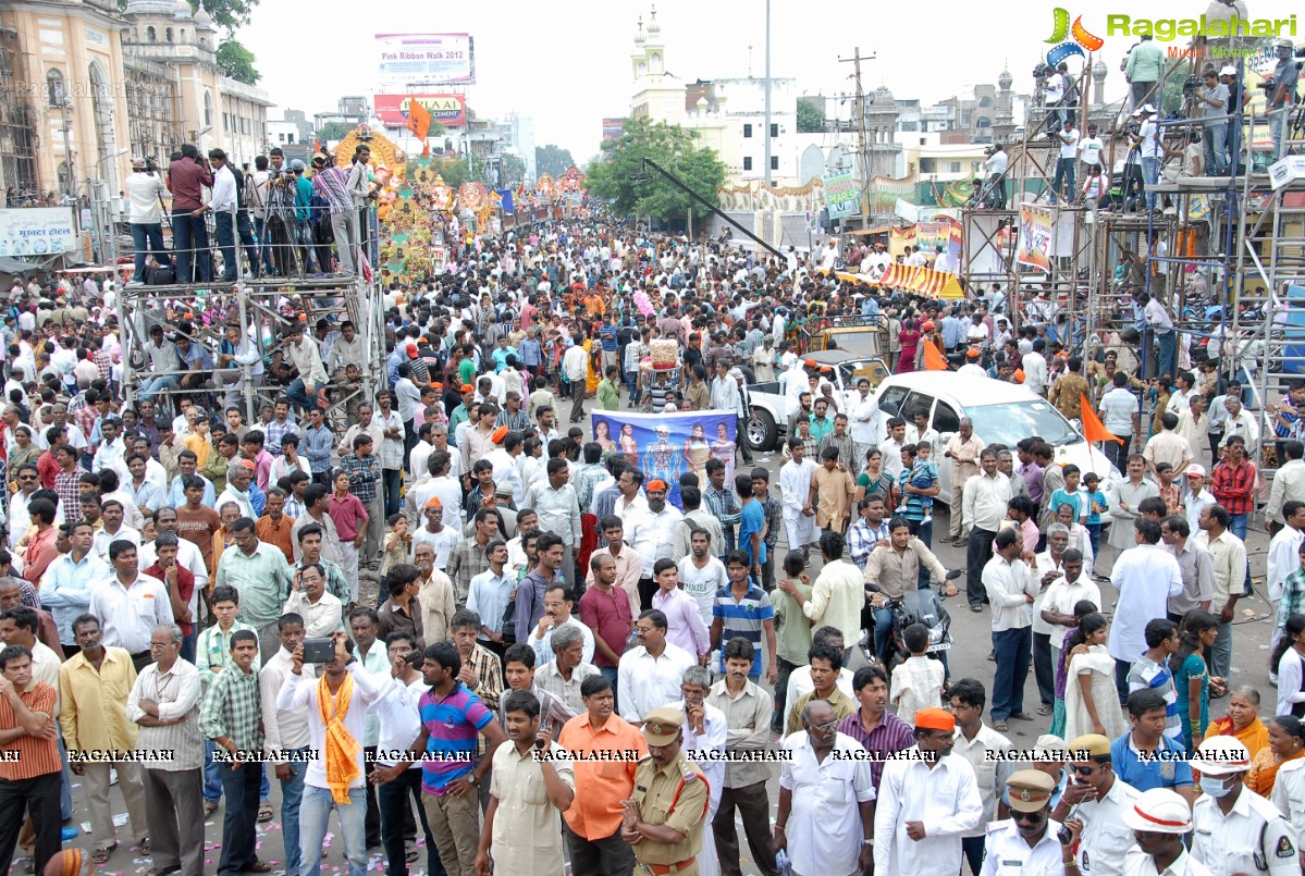 Charminar Ganesh Idols Nimajjanam Rally