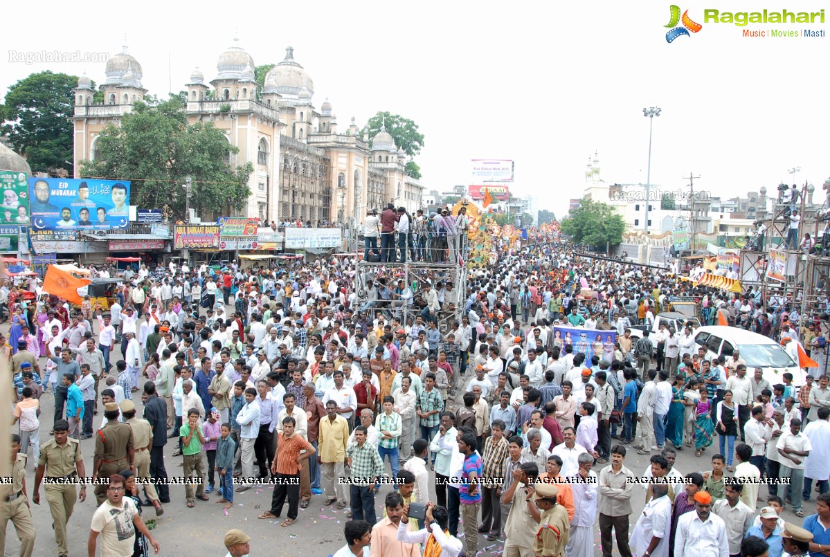 Charminar Ganesh Idols Nimajjanam Rally