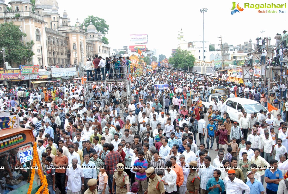 Charminar Ganesh Idols Nimajjanam Rally