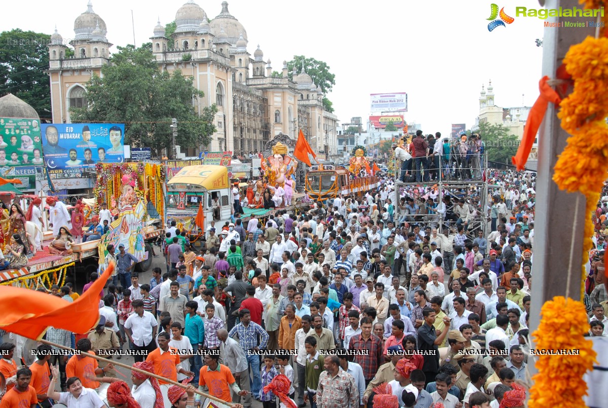 Charminar Ganesh Idols Nimajjanam Rally