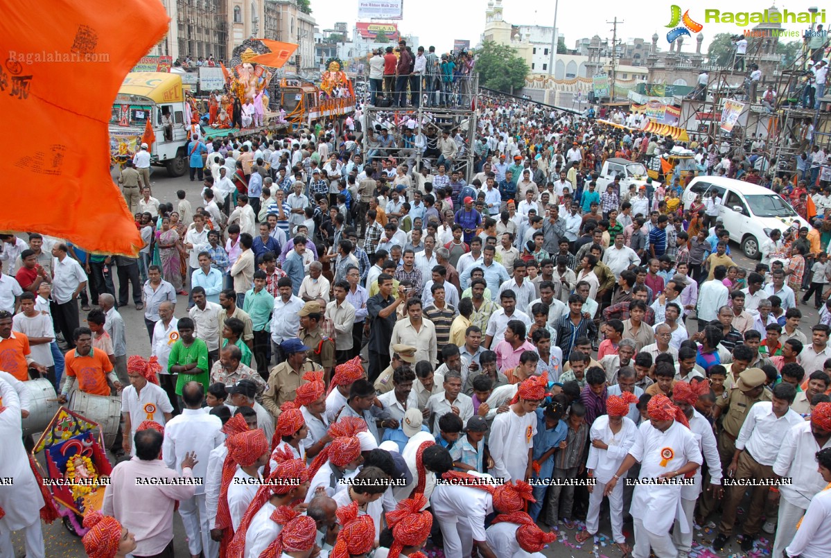 Charminar Ganesh Idols Nimajjanam Rally