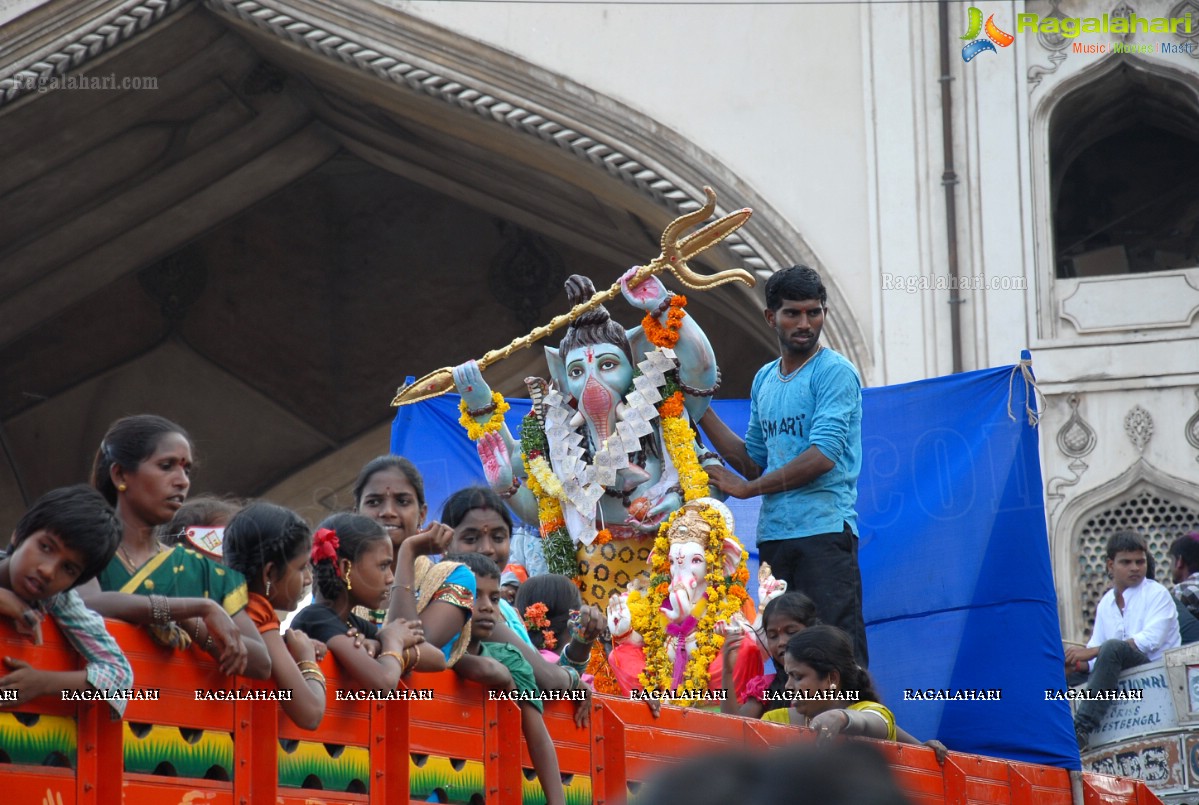 Charminar Ganesh Idols Nimajjanam Rally