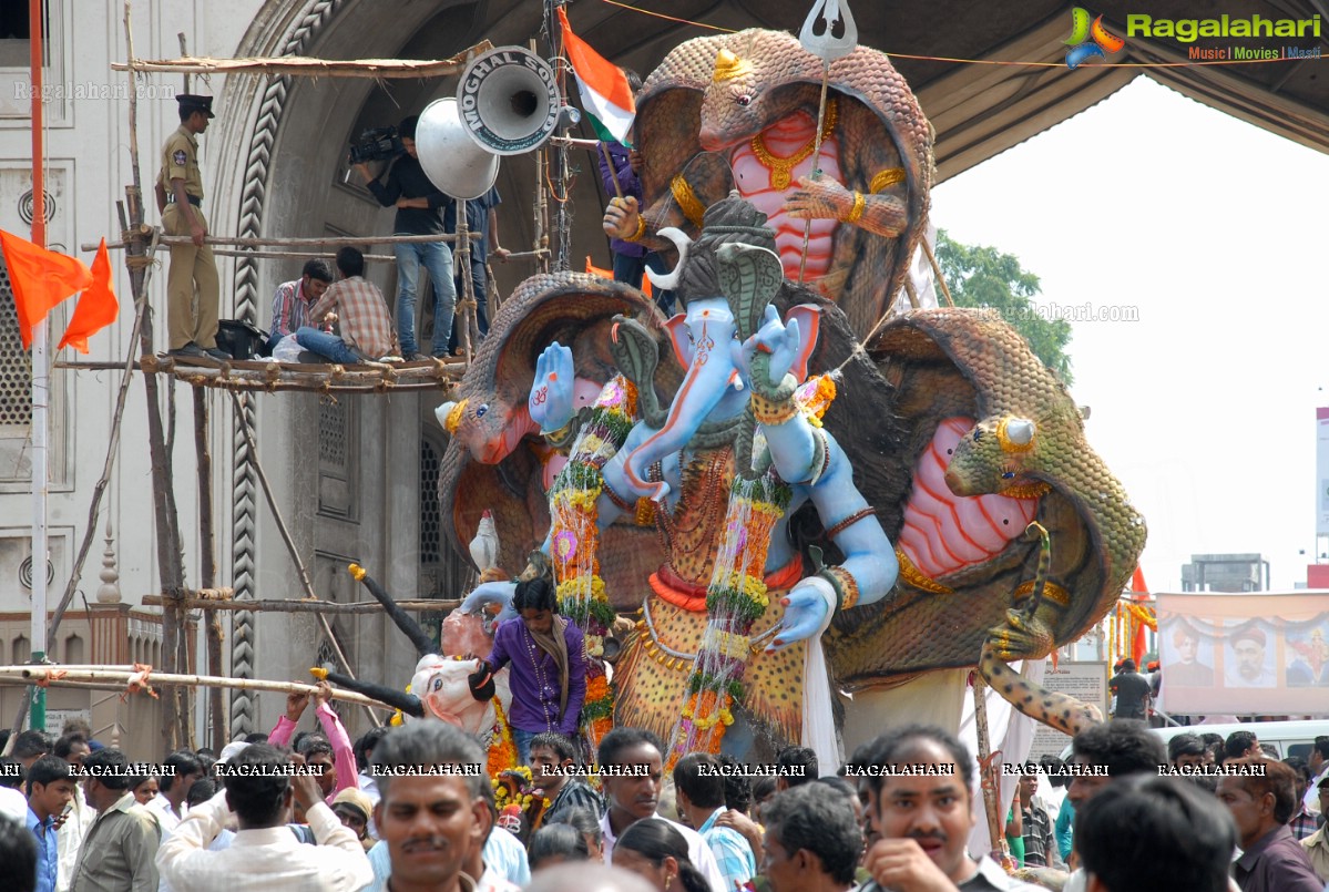 Charminar Ganesh Idols Nimajjanam Rally