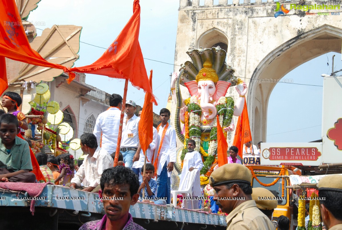 Charminar Ganesh Idols Nimajjanam Rally