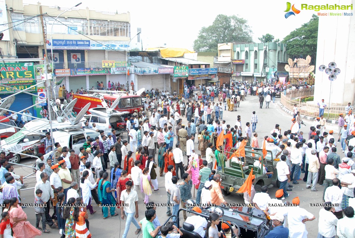 Charminar Ganesh Idols Nimajjanam Rally