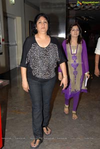Kareena Kapoor Heroine Premiere PVR Cinemas