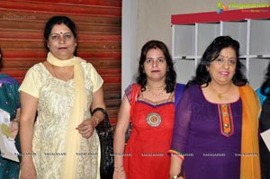 Page 3 Entertainments HouseFull Bonanza 2012