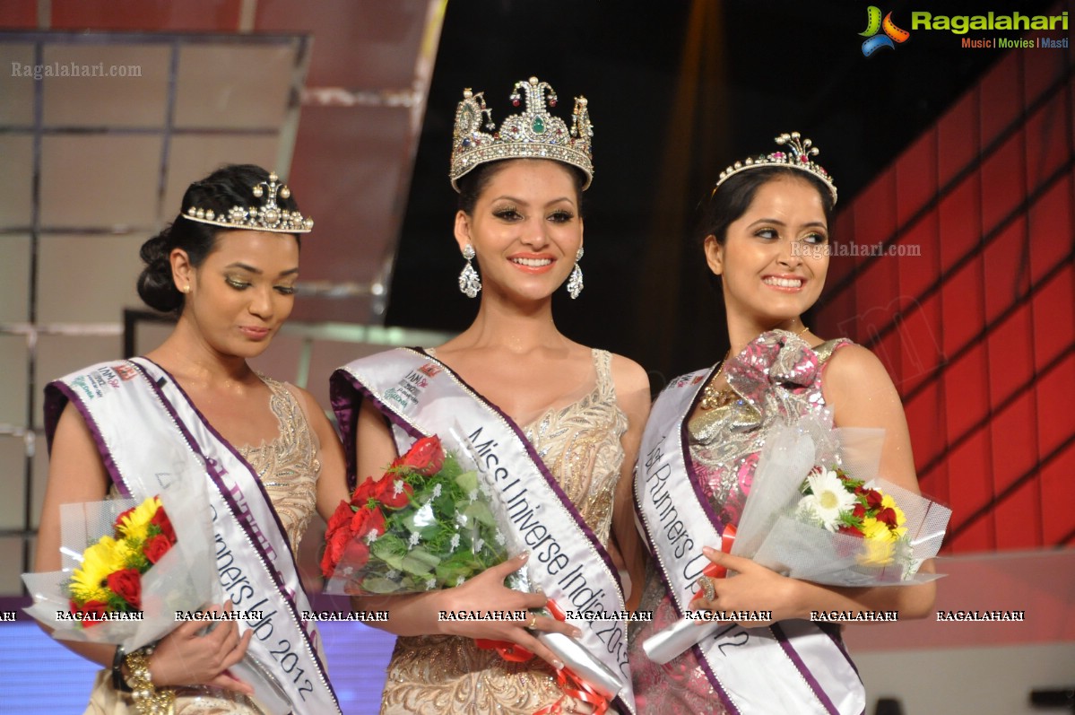 I AM She 2012 Grand Finale at Leonia Holistic Destination