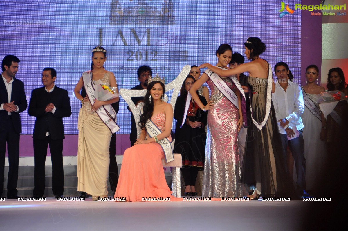 I AM She 2012 Grand Finale at Leonia Holistic Destination