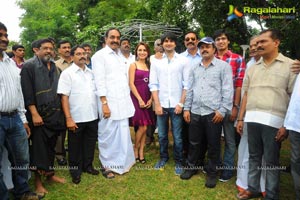 Jayanth - Dhrithi Film Muhurat