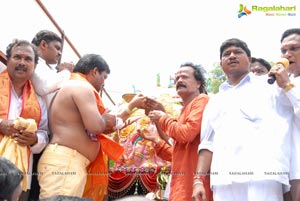 Maha Laddu Khairatabad Ganesh 2012