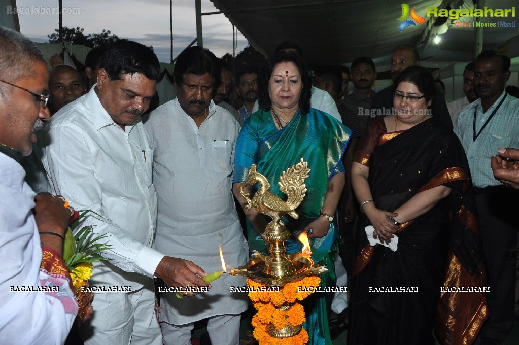 Lepakshi Crafts Bazaar at NTR Gardens