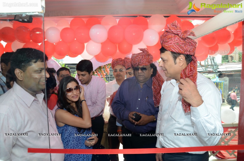 LG Launches Exciting Brand Experience For Hyderabad Customers