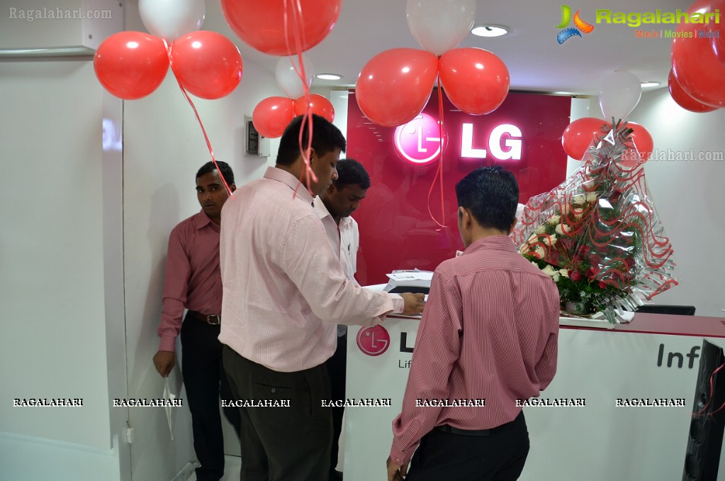 LG Launches Exciting Brand Experience For Hyderabad Customers