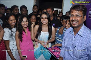 Akshaa , Madhavi Latha launch Naturals Salon  at Tolichowki