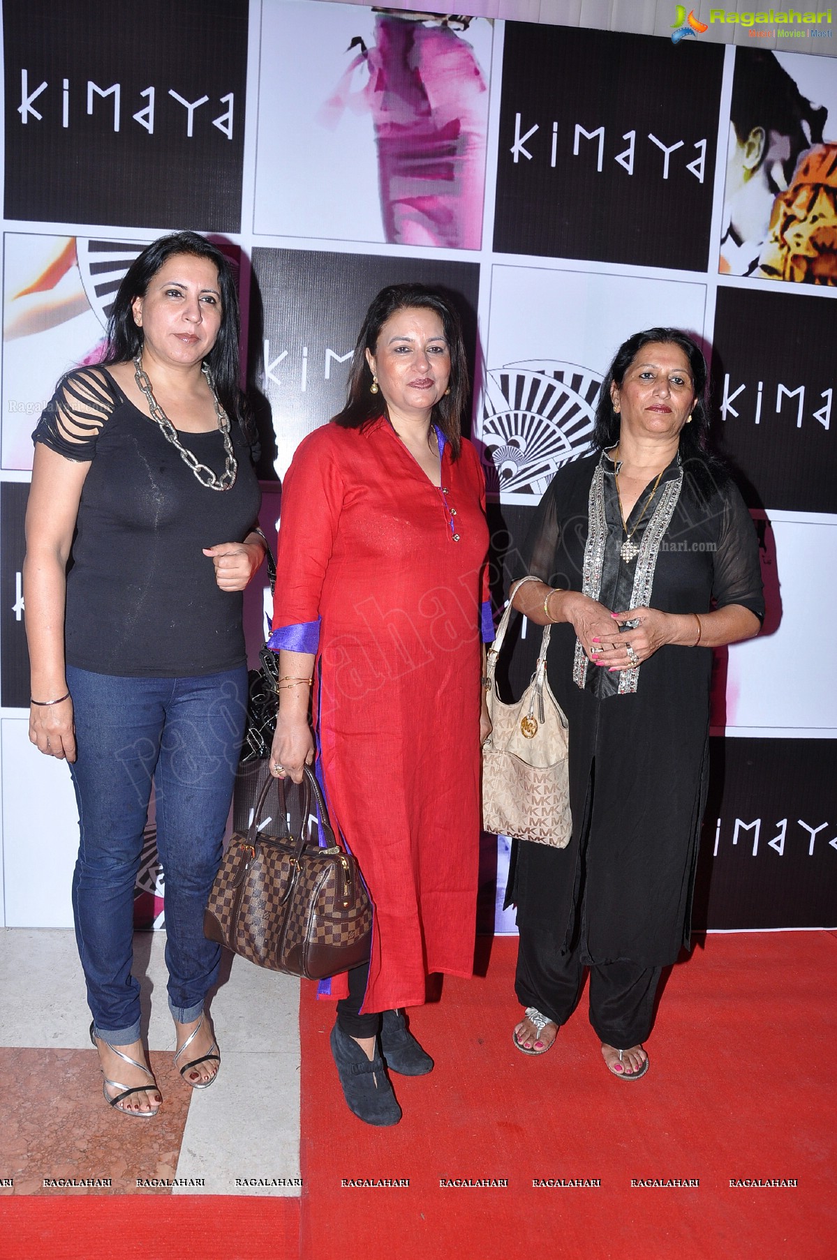 Pinky Reddy launches Kimaya Fashions, Hyderabad