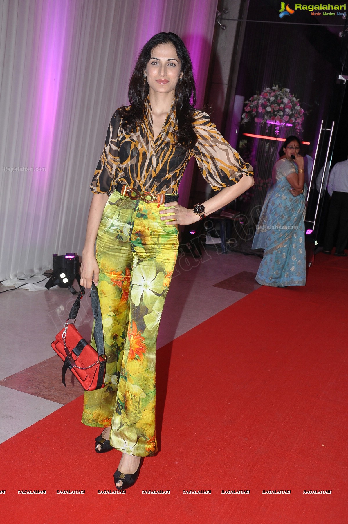 Pinky Reddy launches Kimaya Fashions, Hyderabad