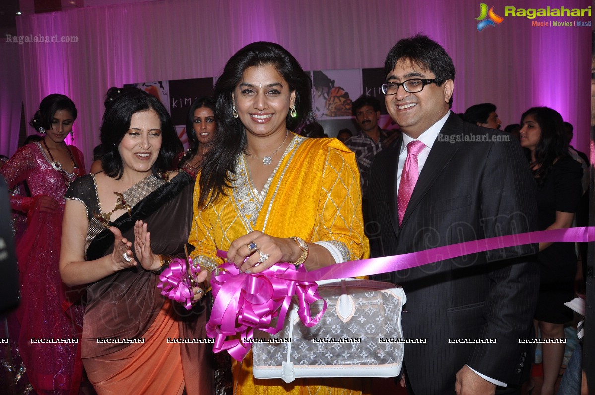 Pinky Reddy launches Kimaya Fashions, Hyderabad