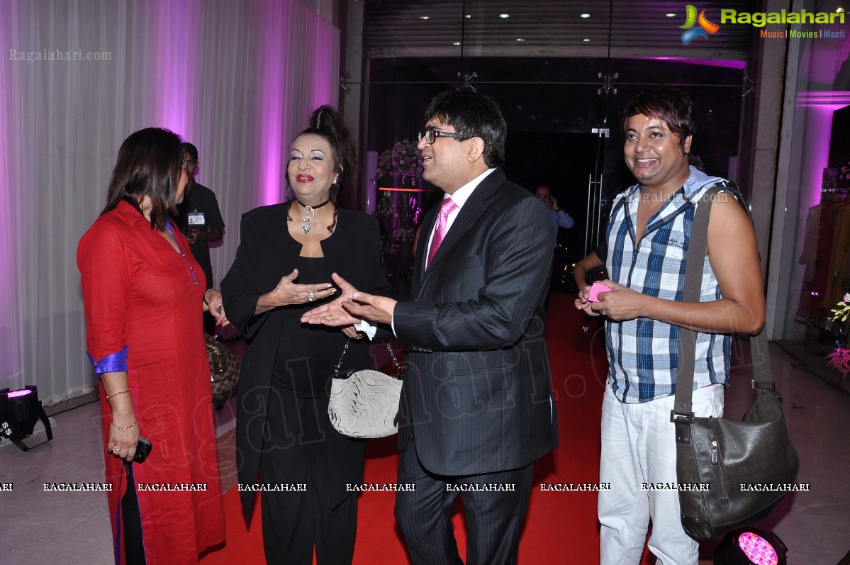 Pinky Reddy launches Kimaya Fashions, Hyderabad