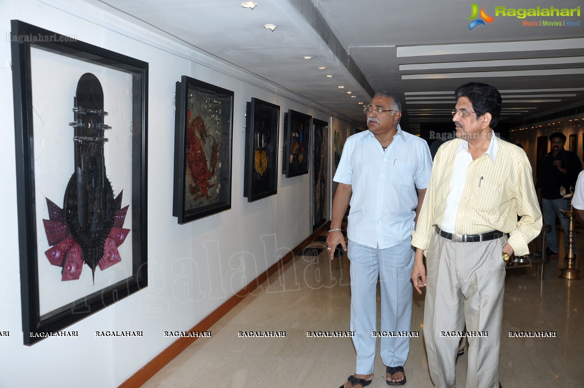 Dr.Praveen Jagarlamudi's Art Exhibition at Muse Art Gallery
